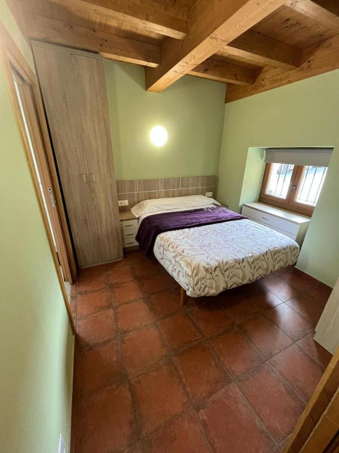 El Horno Albergue Manzanos Eksteriør bilde